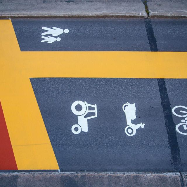 Vegmerking for gående, sykler, moped og traktor
